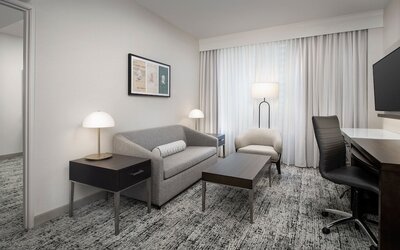 Courtyard by Marriott San Diego Downtown