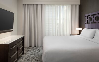 Courtyard by Marriott San Diego Downtown