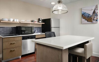HYATT house San Diego/Sorrento Mesa