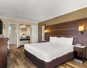 Comfort Inn San Diego Airport At The Harbor