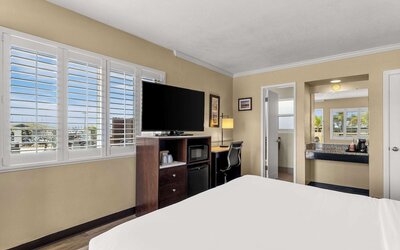 Comfort Inn San Diego Airport At The Harbor