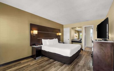 Comfort Inn San Diego Airport At The Harbor