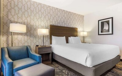 Best Western Plus Bayside Inn