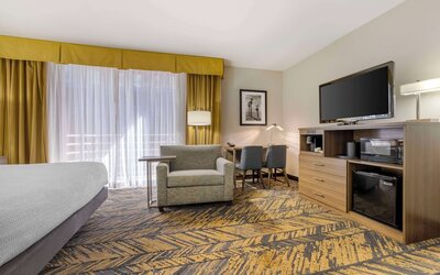 Best Western Plus Bayside Inn