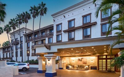 Courtyard by Marriott Old Town