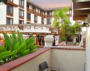 Courtyard by Marriott Old Town