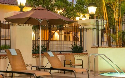 Courtyard by Marriott Old Town