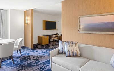 Fairfield Inn & Suites by Marriott San Diego Pacific Beach