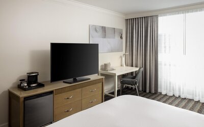 DoubleTree by Hilton San Diego Bayside