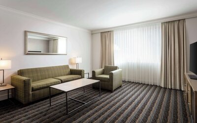 DoubleTree by Hilton San Diego Bayside