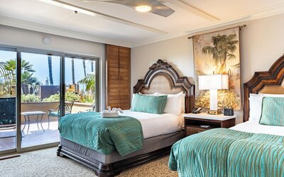 Pacific Terrace Hotel