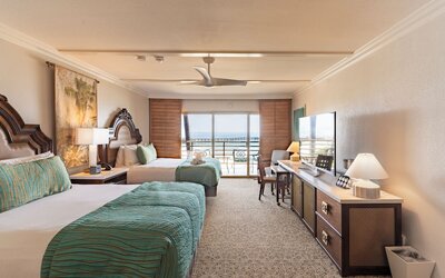 Pacific Terrace Hotel