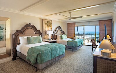 Pacific Terrace Hotel