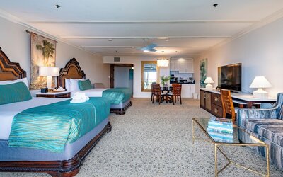 Pacific Terrace Hotel