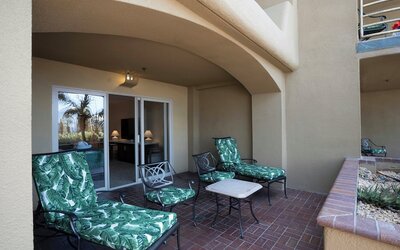 Pacific Terrace Hotel