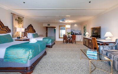 Pacific Terrace Hotel