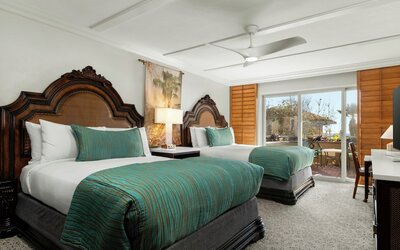 Pacific Terrace Hotel