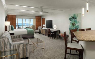 Pacific Terrace Hotel