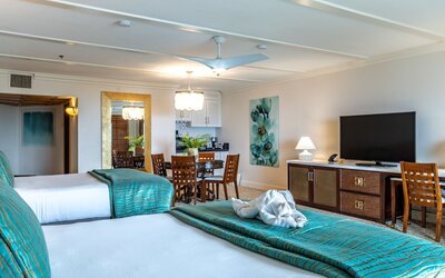 Pacific Terrace Hotel