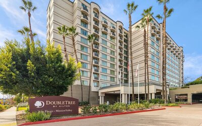 DoubleTree by Hilton Hotel San Diego - Mission Valley