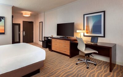 DoubleTree by Hilton Hotel San Diego - Mission Valley
