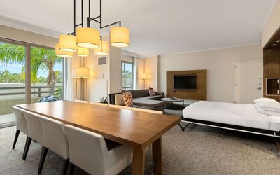 DoubleTree by Hilton Hotel San Diego - Mission Valley
