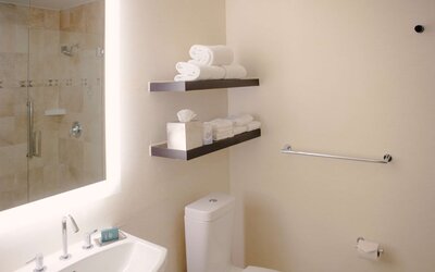 DoubleTree by Hilton Hotel San Diego - Mission Valley