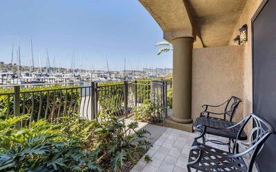 Best Western Plus Island Palms Hotel & Marina