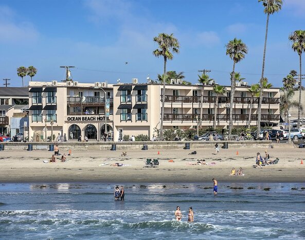 Ocean Beach Hotel