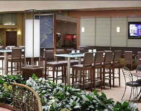 Embassy Suites by Hilton San Diego La Jolla