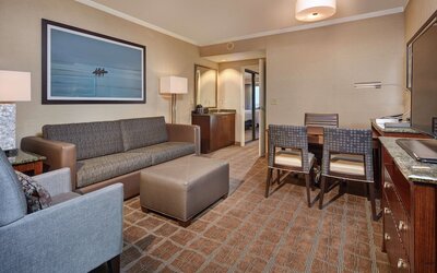 Executive Room, 1 King Bed, Non Smoking
