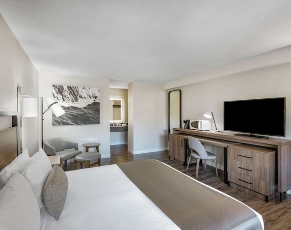 Wyndham Garden San Diego Near SeaWorld