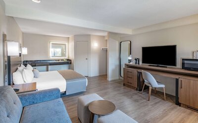Wyndham Garden San Diego Near SeaWorld
