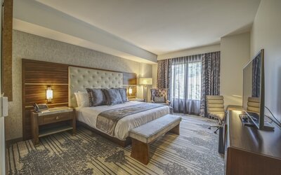 Legacy Resort Hotel & Spa