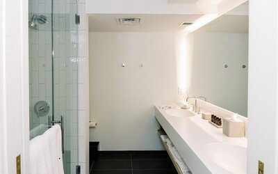 Hotel Covington Cincinnati Riverfront