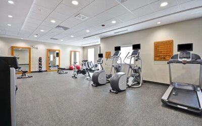 Home2 Suites by Hilton Blue Ash Cincinnati
