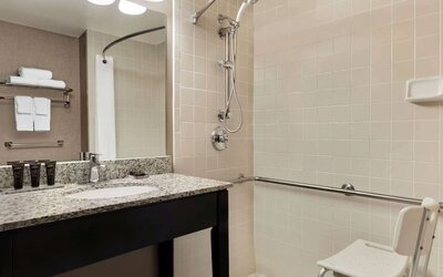 Wingate by Wyndham - Cincinnati - Blue Ash