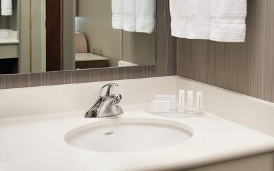 Courtyard by Marriott Cincinnati-Covington