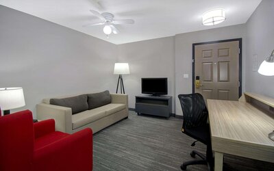 Country Inn & Suites by Radisson, Cincinnati Airport, KY