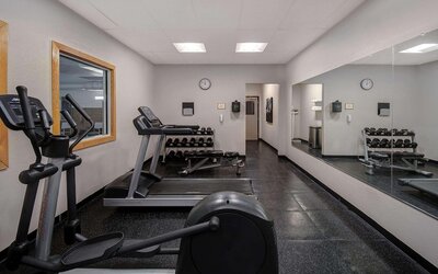 Country Inn & Suites by Radisson, Cincinnati Airport, KY