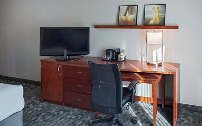 Courtyard by Marriott Cincinnati Blue Ash