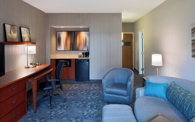 Courtyard by Marriott Cincinnati Blue Ash