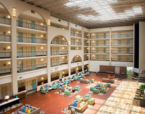 Embassy Suites by Hilton Cincinnati Northeast Blue Ash