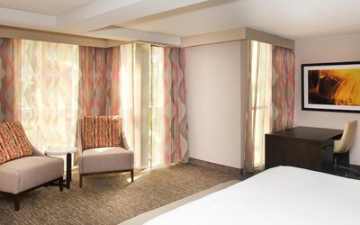 Embassy Suites by Hilton Cincinnati Northeast Blue Ash