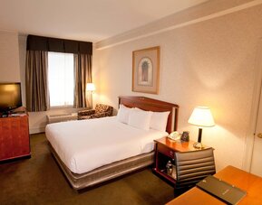 Hilton Cincinnati Netherland Plaza