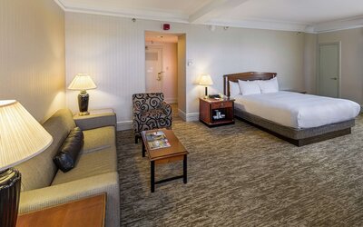 Hilton Cincinnati Netherland Plaza