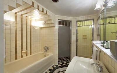 Hilton Cincinnati Netherland Plaza