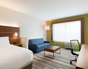 Holiday Inn Express and Suites-Cincinnati NE - Red Bank Road by IHG