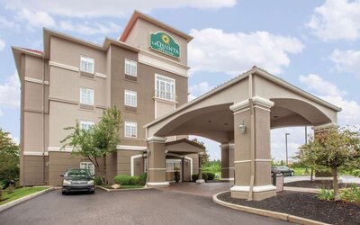 La Quinta Inn & Suites by Wyndham Cincinnati Airpt Florence