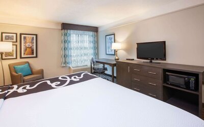 La Quinta Inn & Suites by Wyndham Cincinnati Airpt Florence